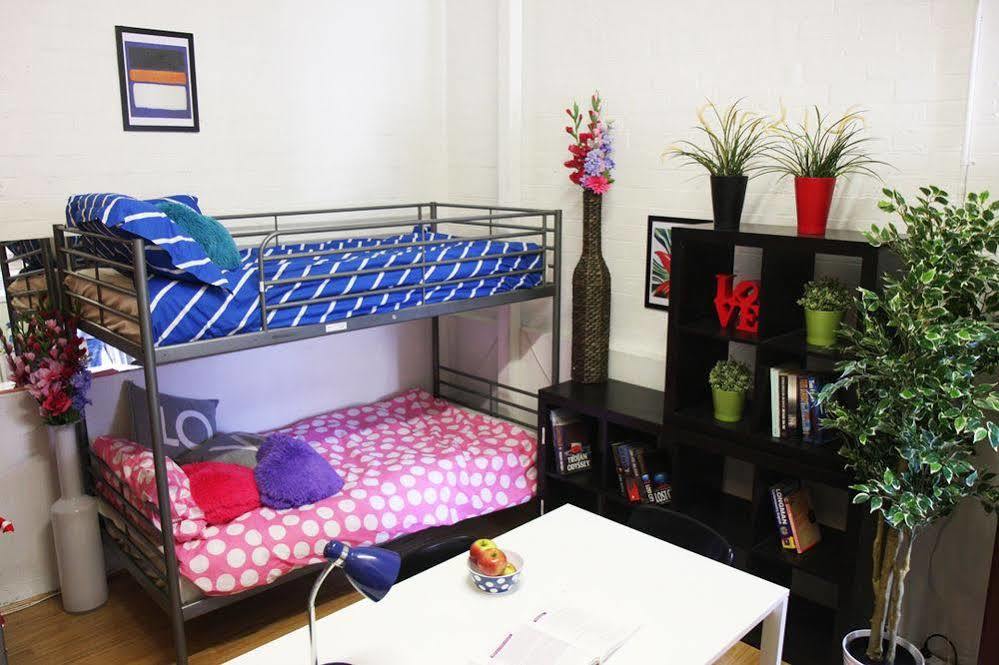 South Yarra Hostel Melbourne Ngoại thất bức ảnh